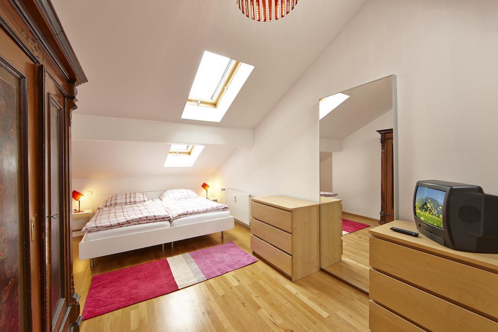 Luftikus Lodge Garmisch-Partenkirchen Rum bild