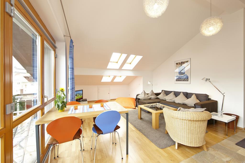 Luftikus Lodge Garmisch-Partenkirchen Rum bild